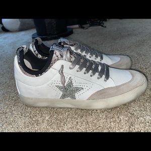 Gianni Bini Slip Ons